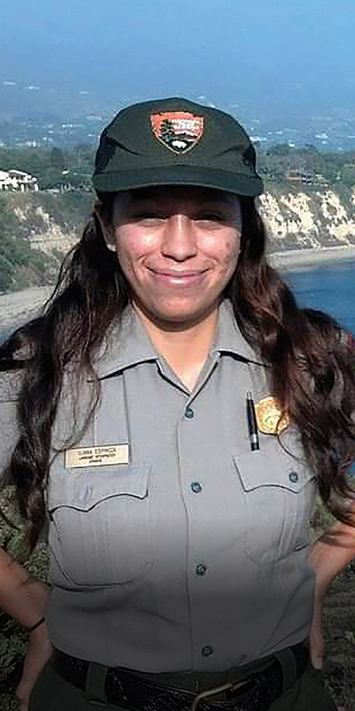 Iliana Espinoza
