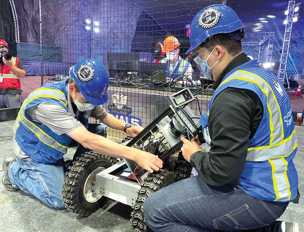 Andrew Herdering and Hugo Quintero Photos courtesy of Jason Isaacs