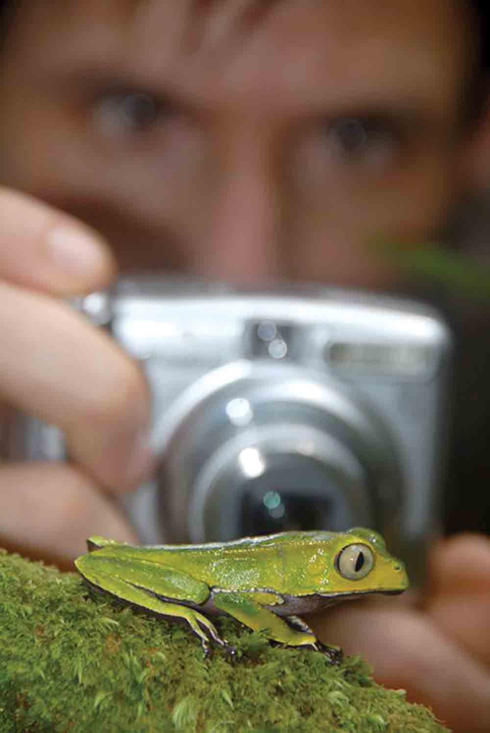 Rudi with a frog Rudi with a frog