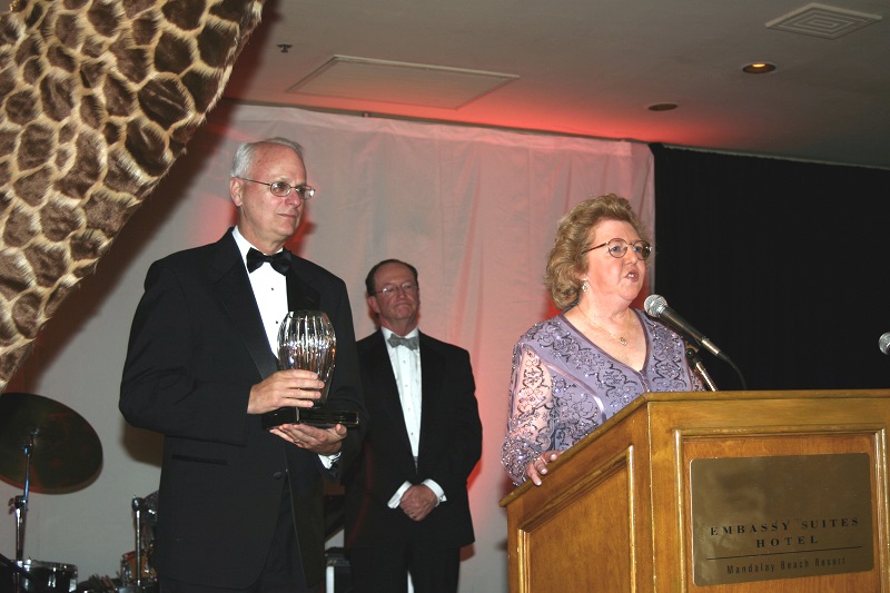 President Rush presenting Award to the Camarillo Chamber of Commerce