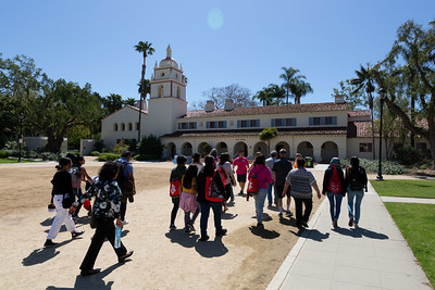 Students walking towards the Bell Tower Students walking towards the Bell Tower